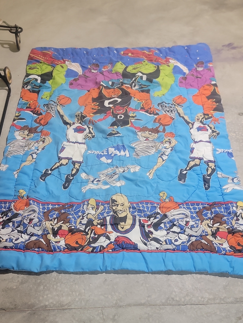 Space Jam Vintage Cartoon Basketball Comforter Michael JORDEN